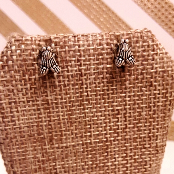 Silver earrings - Picture 1 of 2